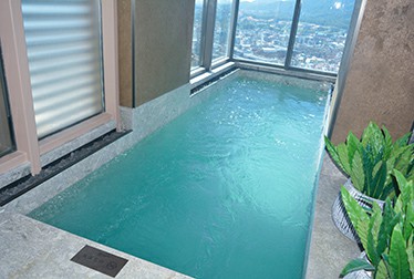 廣州佳兆業“天墅”高層復式層流推進器泳池工程