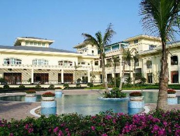 恭喜戴高樂泳池設(shè)備成功簽訂廣州番禺雅居樂花園別墅泳池工程