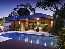 戴高樂泳池設備助你 打造舒心私家泳池高端生活方式