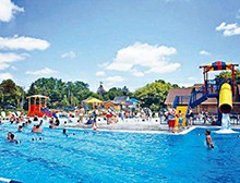 來感受下無邊際泳池暢游的快感,保證你會愛上游泳