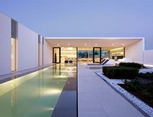 恒溫游泳池設(shè)備機(jī)組價格多少錢？看看您有沒有買虧！