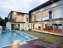 還在為室外別墅泳池設備怎么選而煩惱？看這里[戴高樂泳池設備]