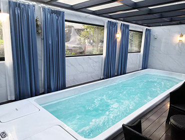 這種家用泳池同時滿足孩子樂園、友人聚會、健身休閑等場所