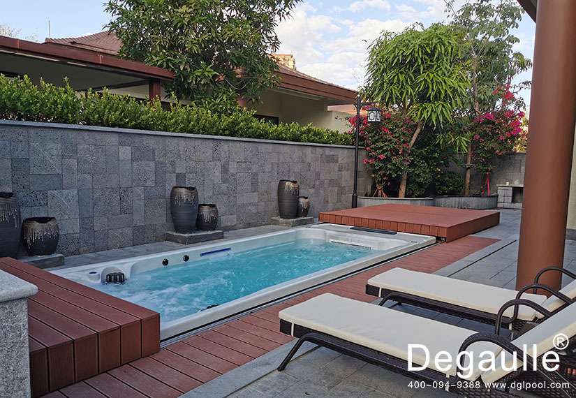 戴高樂無邊際泳池