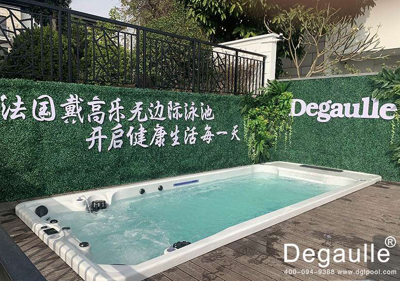 戴高樂無邊際泳池 戴高樂無邊際泳池