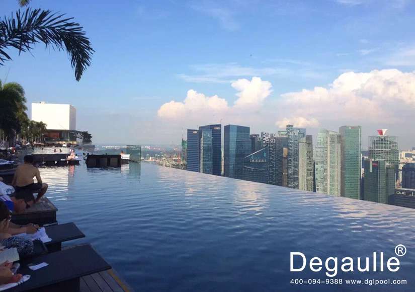 戴高樂無邊際泳池 戴高樂無邊際泳池