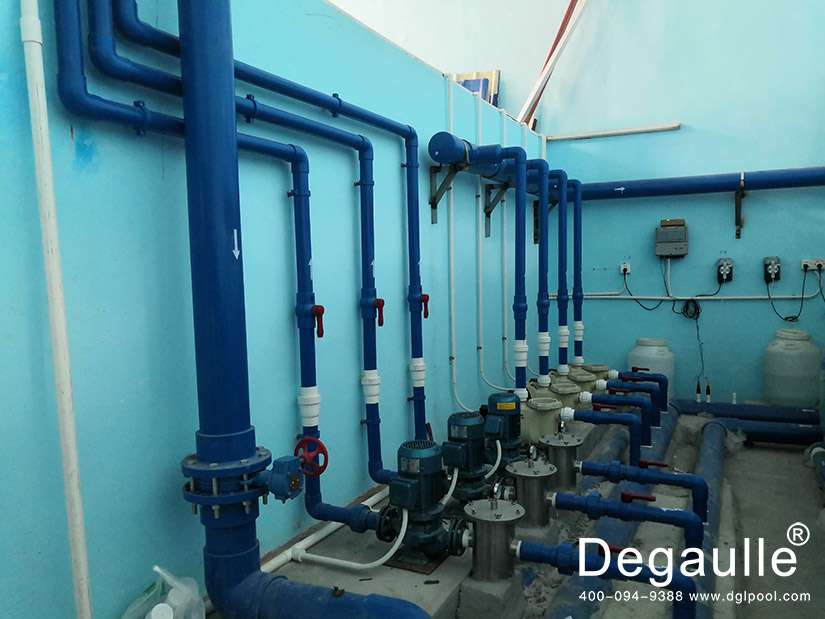 戴高樂泳池設(shè)備