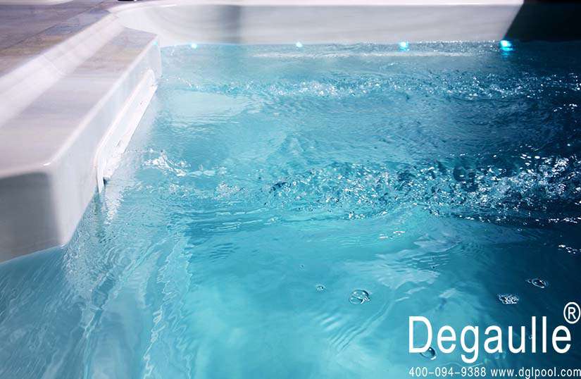 ,戴高樂泳池設備.jpg