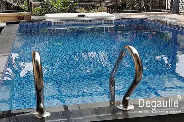 私家泳池設備 私家泳池設備