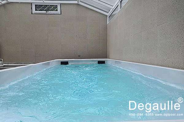 私人別墅無邊際游泳池 私人別墅無邊際游泳池